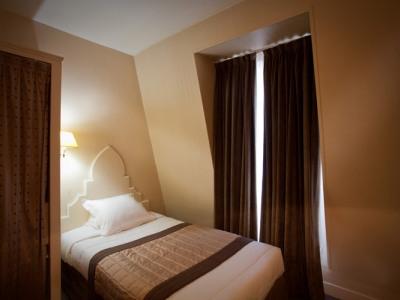 Magda Champs Elysees 3*